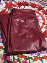 Load image into Gallery viewer, Pu Leather leggings
