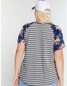 PLUS SIZE FLORAL STRIPE POCKET TEE