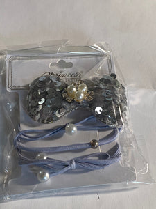 3 Scrunchi and bow hair clip set