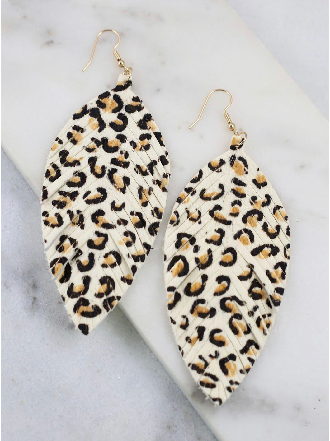 Animal Feather Earring Ivory