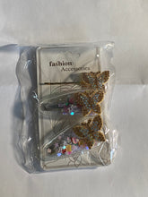 Load image into Gallery viewer, Butterfly 3 pc hair clips with confetti
