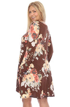 Load image into Gallery viewer, Plus Size Floral dress with pockets Brown
