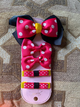 Load image into Gallery viewer, Mickey Mouse Hair Clip Bow Set
