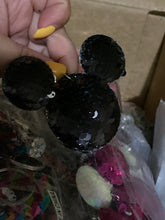 Load image into Gallery viewer, Mickey Novelty Sequin key Chain
