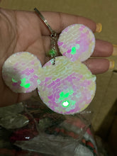 Load image into Gallery viewer, Mickey Novelty Sequin key Chain
