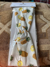 Load image into Gallery viewer, Pineapple Print Headwrap
