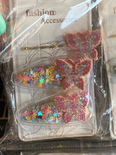 Load image into Gallery viewer, Butterfly 3 pc hair clips with confetti
